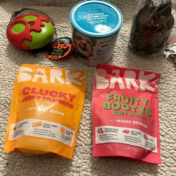 NWT barkbox super chewer goodies / big dog bundle - Picture 2 of 16